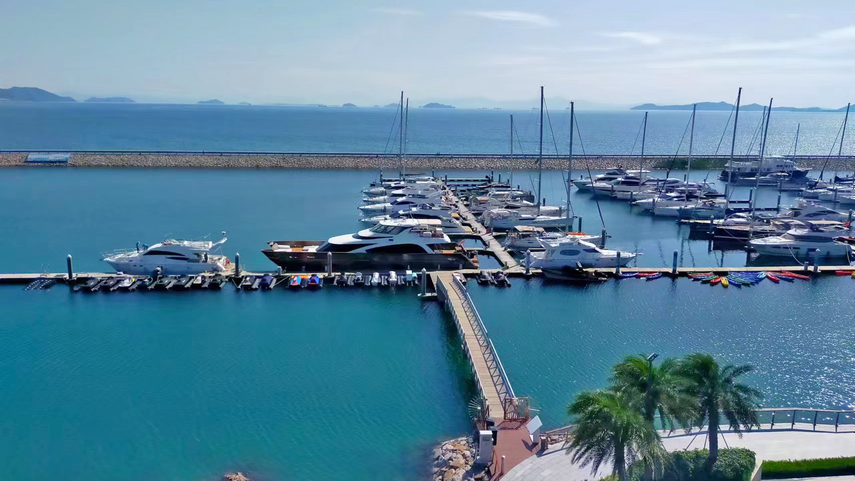 深圳-浪骑瞻云度假酒店