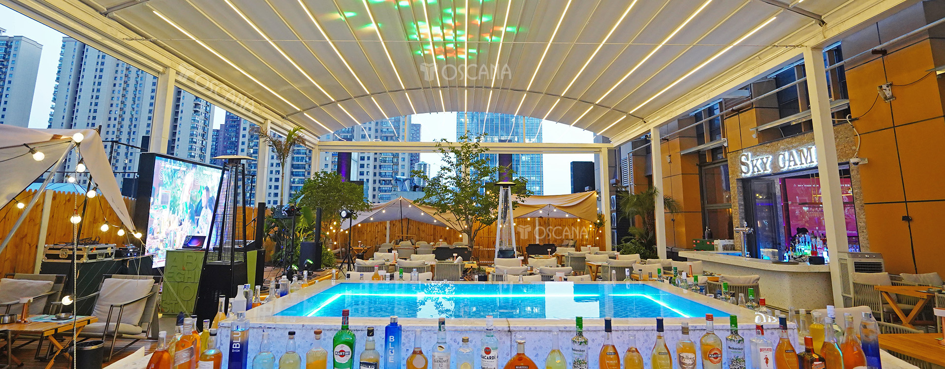 武汉SKY CAMP BAR空中营地